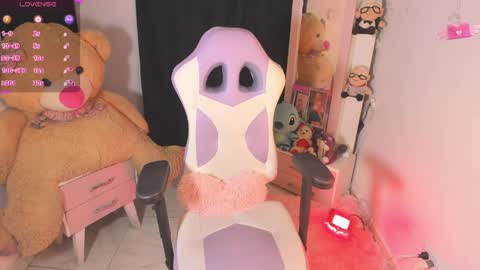 Ashley online show from 05-27-26, 03:09