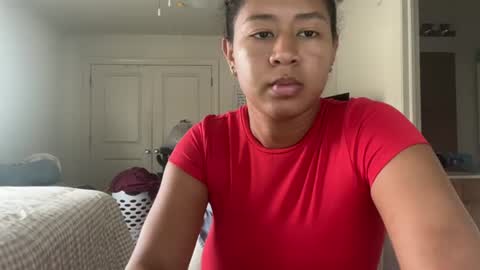 Snapshot of ashleyyylove chatting on 06-12-26, 02:38 Ashley Love online show from 06-12-26, 02:38