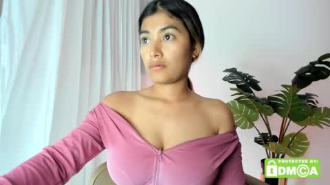 Snapshot of ashllovee_ chatting on 04-24-26, 01:08 ashllovee online show from 04-24-26, 01:08