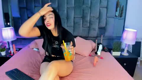 Ashly online show from 05-13-26, 03:26
