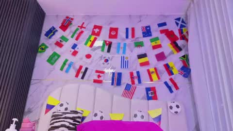 Ashly online show from 07-16-26, 12:00