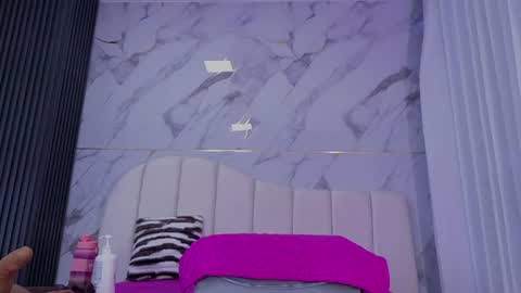 Ashly online show from 07-28-26, 12:01