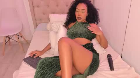 Ashly  online show from 09-23-25, 01:25