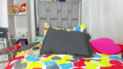 Ashley online show from 02-27-25, 07:34