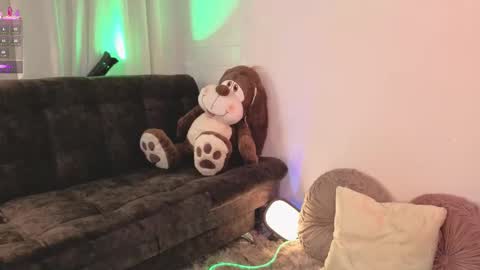 Ash  online show from 02-06-26, 08:34