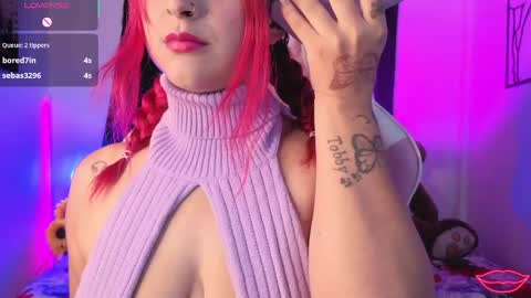 Snapshot of ashlyrey_1 chatting on 04-14-26, 10:27 Ashly online show from 04-14-26, 10:27