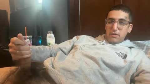 Snapshot of ashur_06 chatting on 06-14-26, 07:05 ashur_06 online show from 06-14-26, 07:05