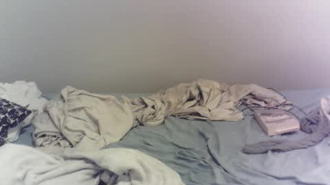 Snapshot of asian_all_holes chatting on 02-16-25, 06:54 asian_all_holes online show from 02-16-25, 06:54