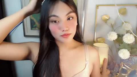 Snapshot of asian_alliyah chatting on 07-31-26, 10:47 asian_alliyah online show from 07-31-26, 10:47