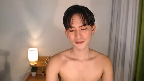 Snapshot of asian_cutiebaexx chatting on 05-05-26, 01:02 Pat online show from 05-05-26, 01:02