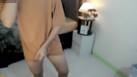 Snapshot of asian_epitome chatting on 01-26-25, 01:47 sweet evony cumshowandprivateshow online show from 01-26-25, 01:47