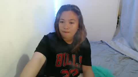 bb girl online show from 10-30-25, 05:42