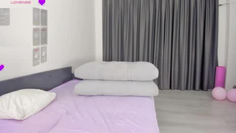 asian_loverpop online show from 06-01-26, 03:41