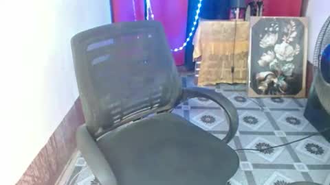 asian_pretty143 online show from 09-24-25, 05:00