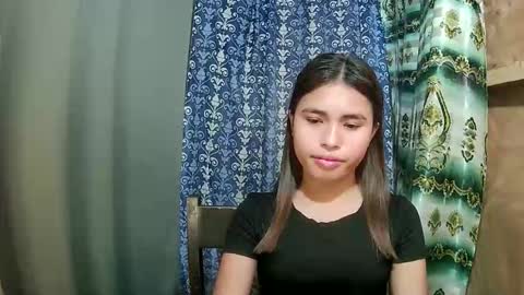 Snapshot of asian_sofiaxxx chatting on 04-29-26, 06:39 Sofia online show from 04-29-26, 06:39
