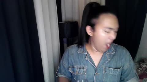 Snapshot of asian_suteishi chatting on 09-28-25, 02:00 stacey online show from 09-28-25, 02:00