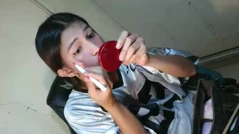 Snapshot of asian_sweetpinayxxx chatting on 05-18-26, 11:43 asian_sweetpinayxxx online show from 05-18-26, 11:43