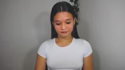 Yan online show from 12-19-25, 09:44