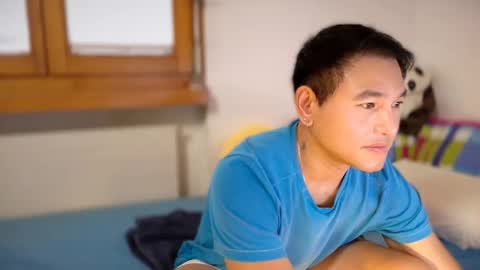 Snapshot of asianboy_sunny chatting on 06-02-26, 02:41 AsianBoy Sunny online show from 06-02-26, 02:41