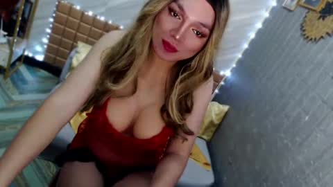 BELLA NOTCH online show from 05-15-26, 07:15
