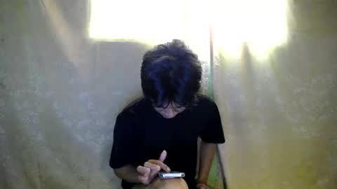 Snapshot of asianfemboynics19 chatting on 07-31-26, 08:03 asianfemboynics19 online show from 07-31-26, 08:03