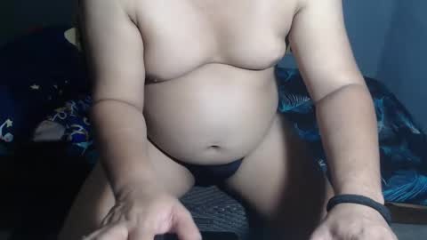 Snapshot of asianh0tangel chatting on 10-07-25, 08:33 angel online show from 10-07-25, 08:33