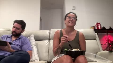 Snapshot of asianhoney3 chatting on 06-20-26, 01:09 asianhoney3 online show from 06-20-26, 01:09