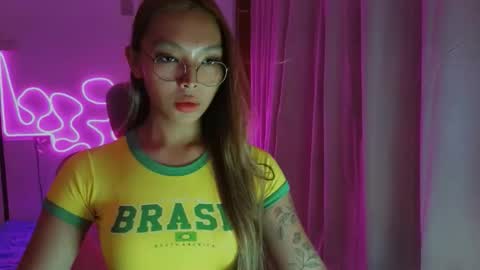 HI IM TAMIRA LOOKING FOR SERIOUS RELATIONSHIP online show from 02-03-26, 08:30