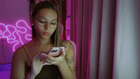 HI IM TAMIRA LOOKING FOR SERIOUS RELATIONSHIP online show from 03-08-26, 12:09