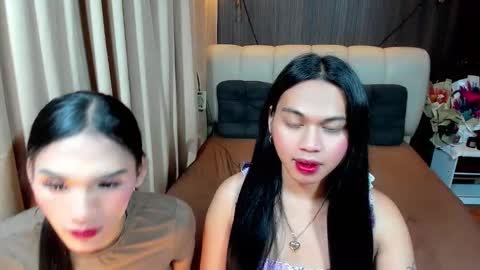 Snapshot of asianhugecockjulia1 chatting on 09-14-25, 02:33 JULIA online show from 09-14-25, 02:33