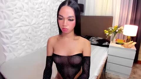 Snapshot of asianhugecockkim chatting on 12-21-24, 10:40 KIM online show from 12-21-24, 10:40