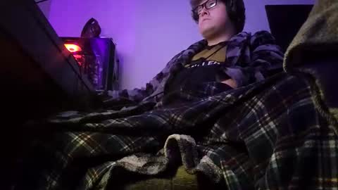 Snapshot of asianloverxxx_x chatting on 12-01-25, 11:15 asianloverxxx_x online show from 12-01-25, 11:15