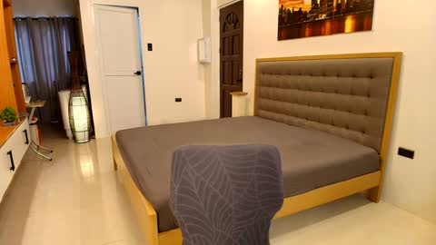 ERIKA 3 online show from 12-06-24, 05:42