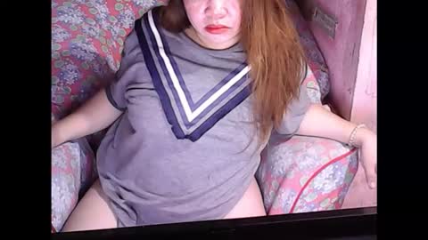 Snapshot of asiannwoman4u chatting on 09-16-25, 10:38 AsianWoman4u online show from 09-16-25, 10:38