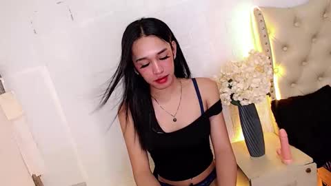 asianpetite_ivy online show from 01-09-26, 02:03