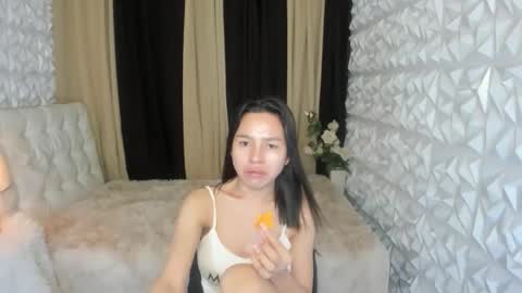 asianpetitefucker01 online show from 06-11-26, 10:24