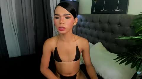 asianpetiteprincess online show from 02-25-26, 06:39