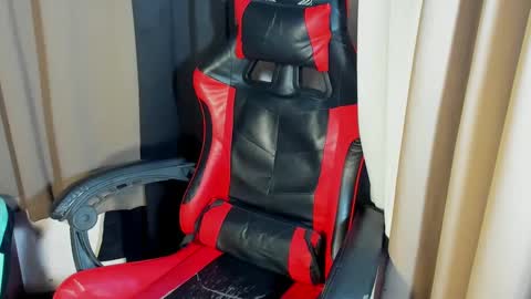 Snapshot of asianplayboyx chatting on 02-15-25, 03:09 mark online show from 02-15-25, 03:09