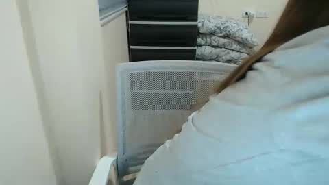 asianprettymay online show from 03-18-26, 01:58