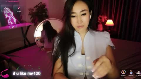 Snapshot of asianqueen777ohmi chatting on 06-29-26, 02:18 Rose Mingna online show from 06-29-26, 02:18