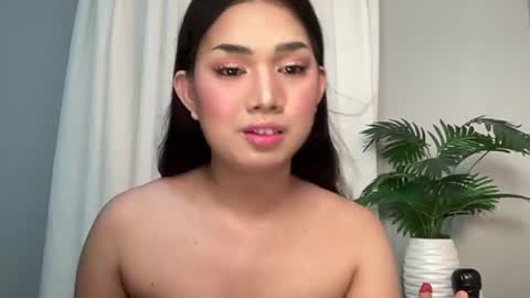 Lily online show from 07-09-26, 12:37