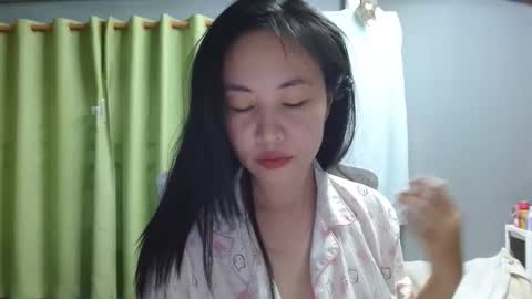 Snapshot of asiantabbyx chatting on 06-04-26, 04:18 Tabby online show from 06-04-26, 04:18
