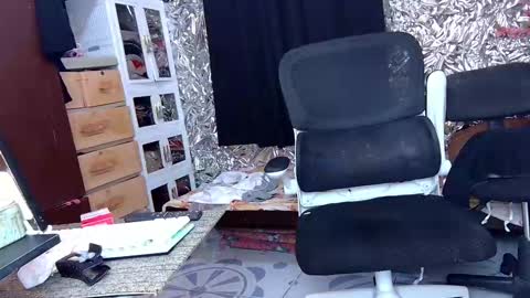 Trish online show from 11-16-25, 11:05