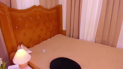 Snapshot of asiantwink828178 chatting on 05-11-26, 09:48 JM online show from 05-11-26, 09:48