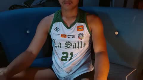 Snapshot of asianxx_edrian chatting on 02-23-26, 12:19 Edrian online show from 02-23-26, 12:19