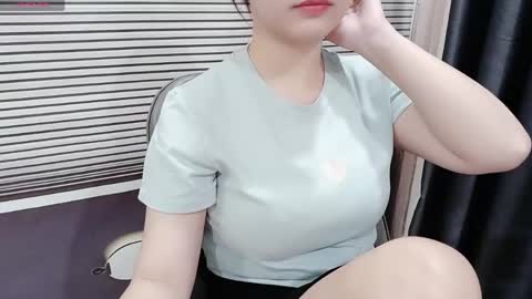 SoHye online show from 04-20-26, 01:19