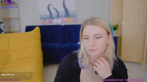 Snapshot of asiri_ocean chatting on 05-26-26, 04:25 Asiri pronounced Ah-siri Please no nicknames 3 online show from 05-26-26, 04:25