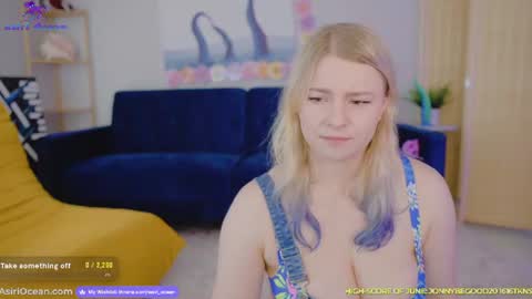 Snapshot of asiri_ocean chatting on 06-12-26, 04:17 Asiri pronounced Ah-siri Please no nicknames 3 online show from 06-12-26, 04:17