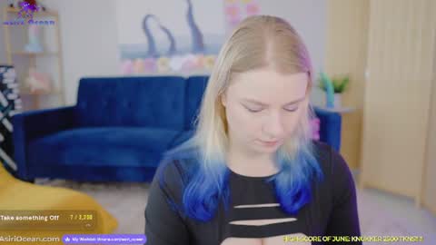 Snapshot of asiri_ocean chatting on 06-24-26, 04:28 Asiri pronounced Ah-siri Please no nicknames 3 online show from 06-24-26, 04:28