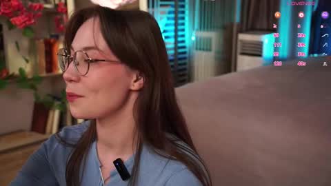 Snapshot of askaudrey chatting on 09-30-25, 02:33 Audrey online show from 09-30-25, 02:33